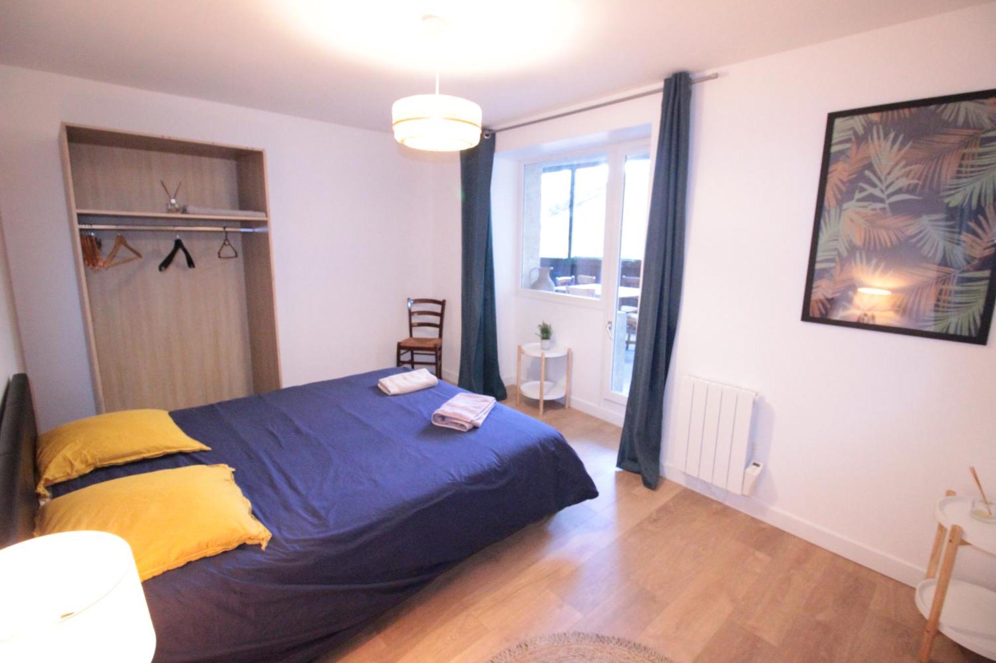 Logement Neuf "Meuse" - Hyper Centre - Parking Proche - Proche Gare - 4 Chambres - Terrasse Couverte - Wifi ! Gere Par Prestazen'Services فردان سور ميوز المظهر الخارجي الصورة